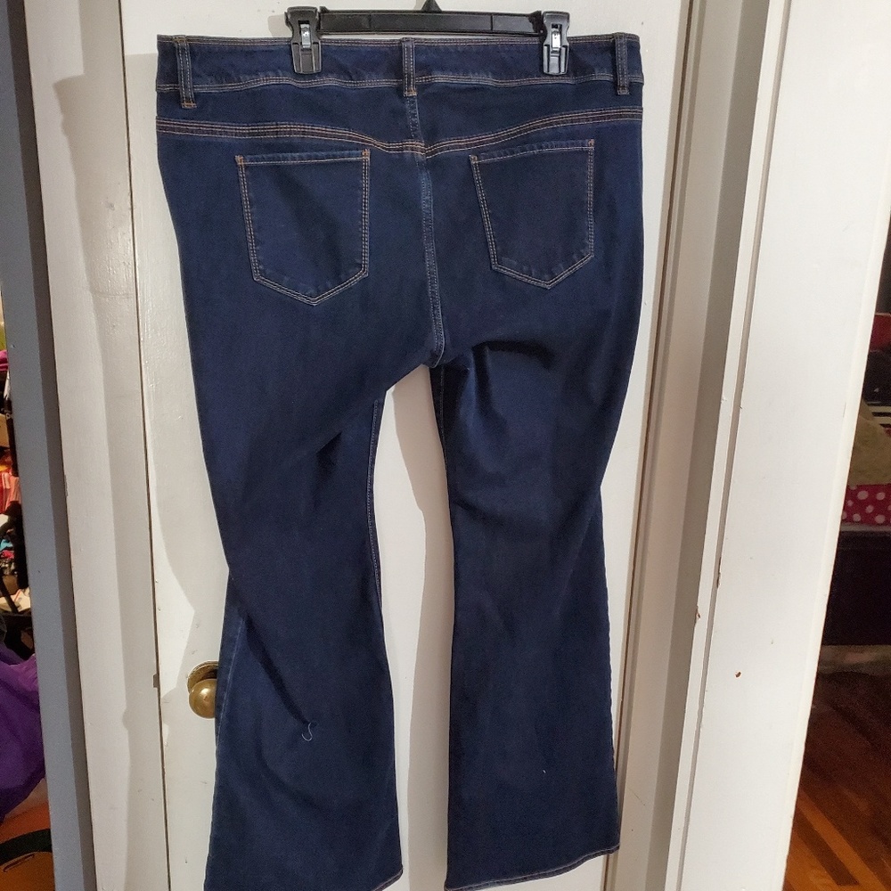 Jeans - Picture 2 of 2